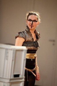 text 2012 04 23 VER.spielt dielaemmer c barbara pálffy 6