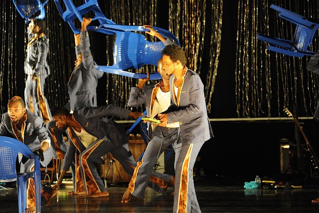 Coup Fatal im Burgtheater in Wien (Foto: Chris Van der Burght)