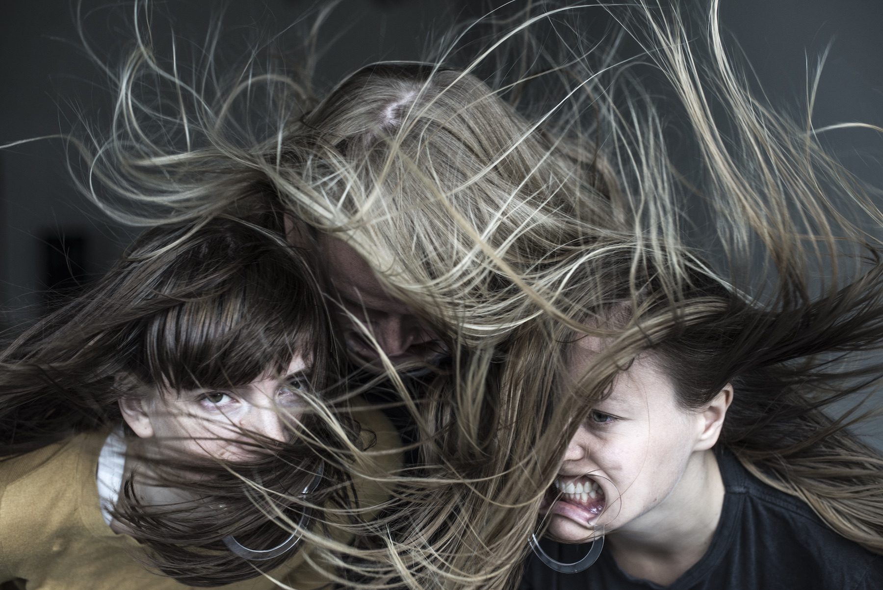 Dunkle Geschichten und abstrakte Lust 1 Berstad Helgebostad Wigdel Soil Girl (c) Chrisander Brun