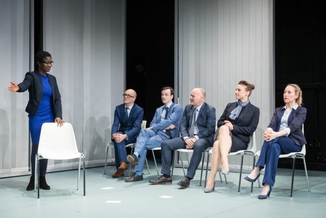 Buckeln bis zum bitteren Ende 3 WeisseNegerSagtManNicht c AnnaStoecher 2501