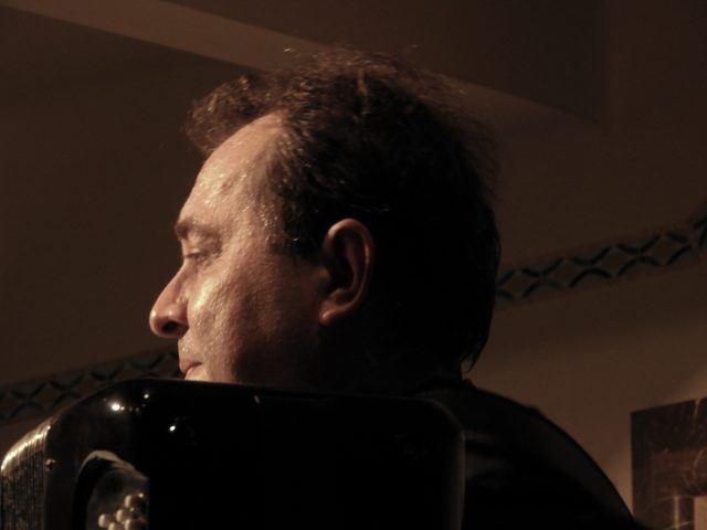 Die ganze Welt zwischen i und o 3 2 Palmisano Klezmer f ECN v PIA 6820