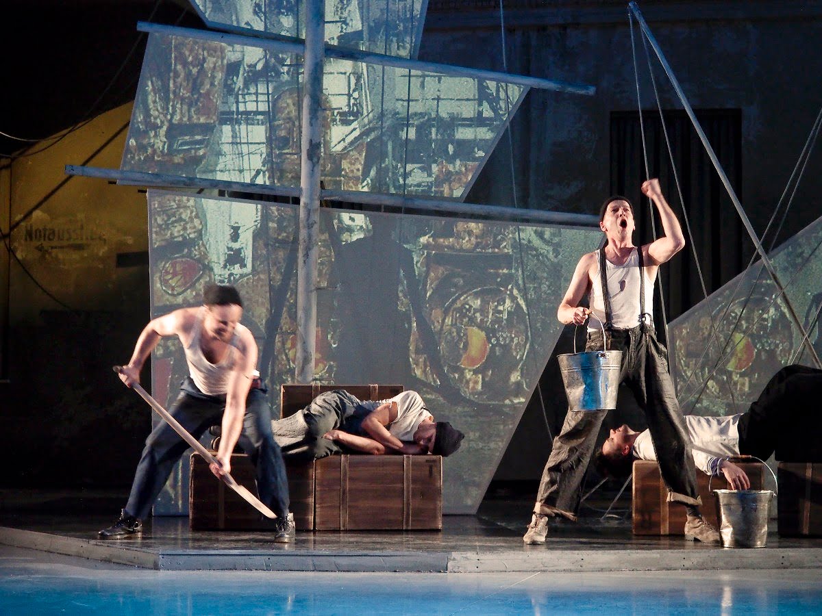sirene Totenschiff 6 ©Armin Bardel