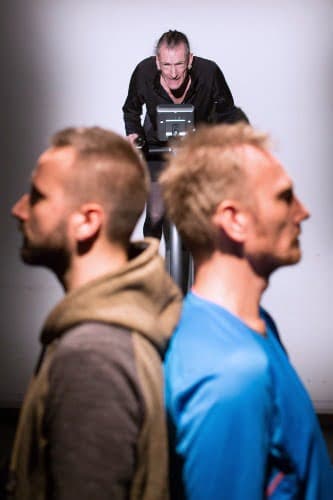 Vom Aufwärmen bis zum tiefen Absturz 3 Lance Armstrong mit Teamkollegen